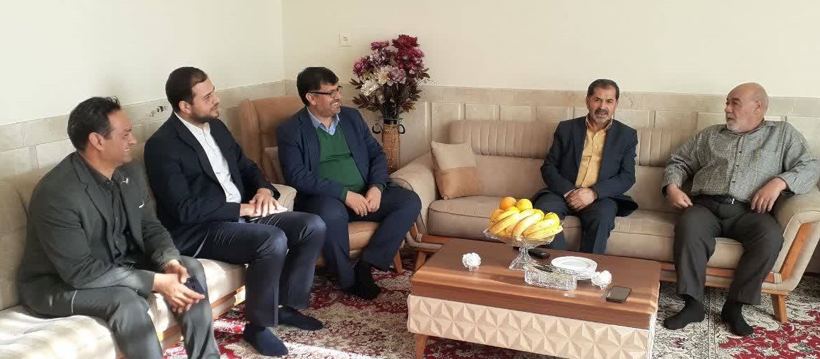 عیادت.jpg